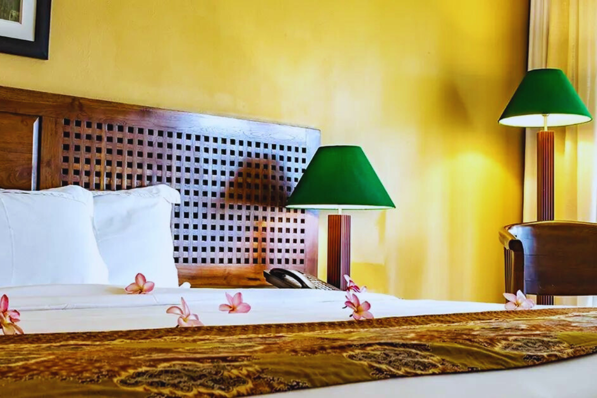 Aanari Hotel & spa room decor